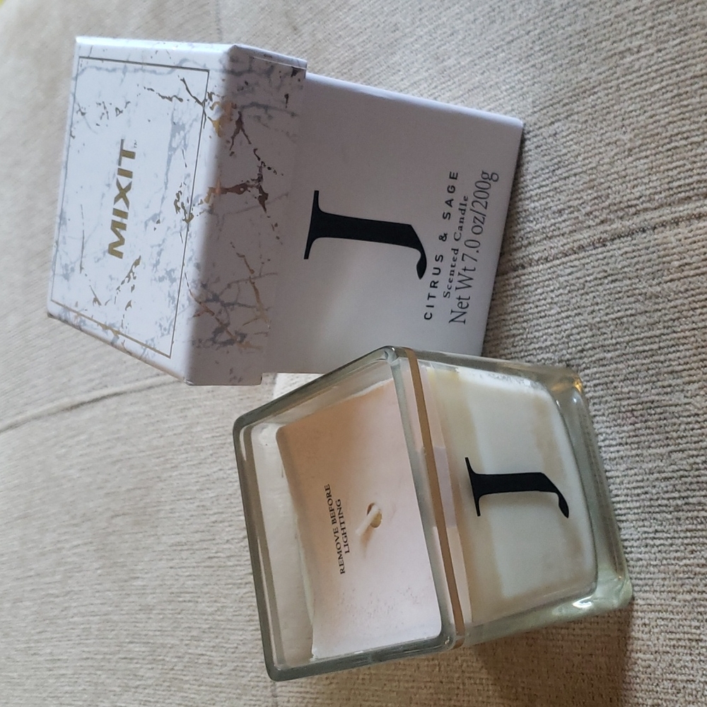 Initial Candle Gift Boxed "J "